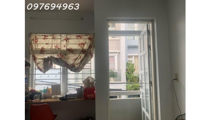 QUẬN 8, BÔNG SAO - HẺM TRƯỚC NHÀ 4M - CÁCH MẶT TIỀN BÔNG SAO 30M - KHU VỰC TRUNG TÂM - GẦN TRƯỜNG HỌC